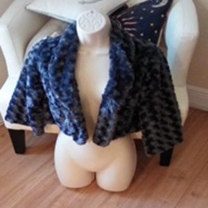 Derek Heart Faux fur Jacket!